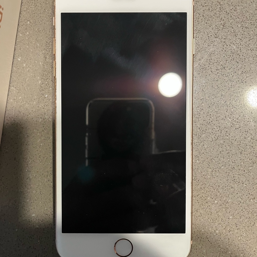 Apple iPhone 8 Plus